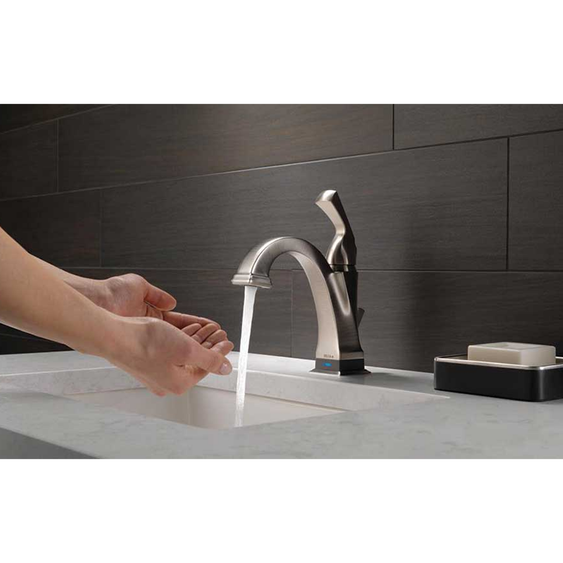 Why Every Commercial Restroom Needs a Touchless Faucet in 2024